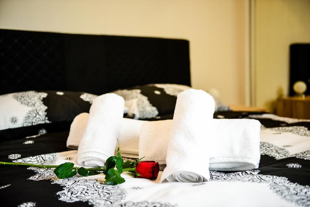 Sun Mijo Apartman Zára Szoba fotó